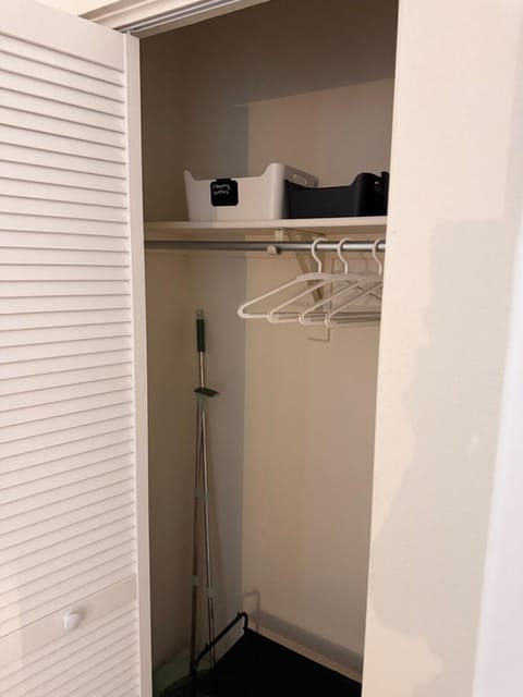 Beautifully Renovated OneBedroom Apt with Two Beds Apartment in Littleton