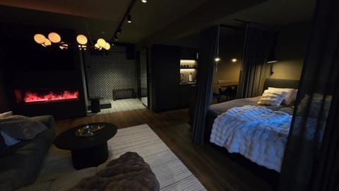 Stylish City Suite in the Heart of Jyväskylä Apartment in Finland