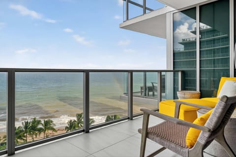 Auberge Blue by Rove Travel Oceanfront with Balcony House in Fort Lauderdale