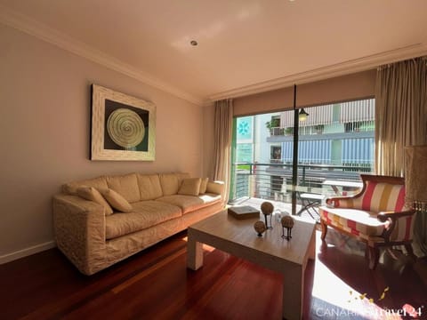Balcony/Terrace, Living room