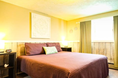 Fall Getaway Apartment in Wisconsin