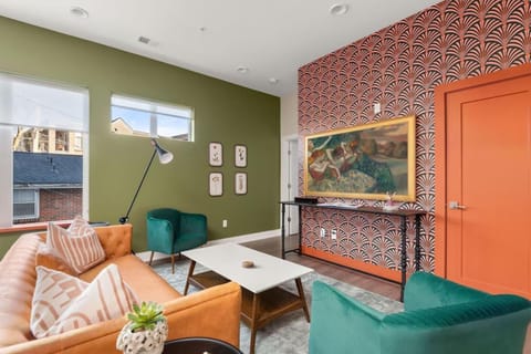 Modern 2-Bedroom Condo in Nashville House in Nashville