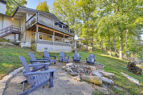 Herrington Lake Retreat with Dock, 1 Mi to Marina! House in Kentucky
