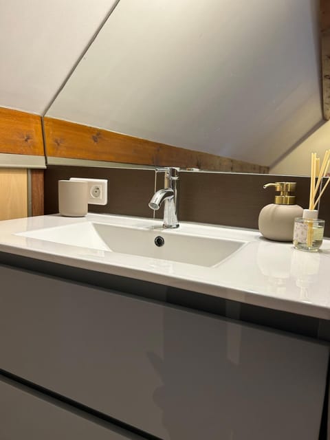 Le charme dAuxerre à votre porte House in Bourgogne-Franche-Comté