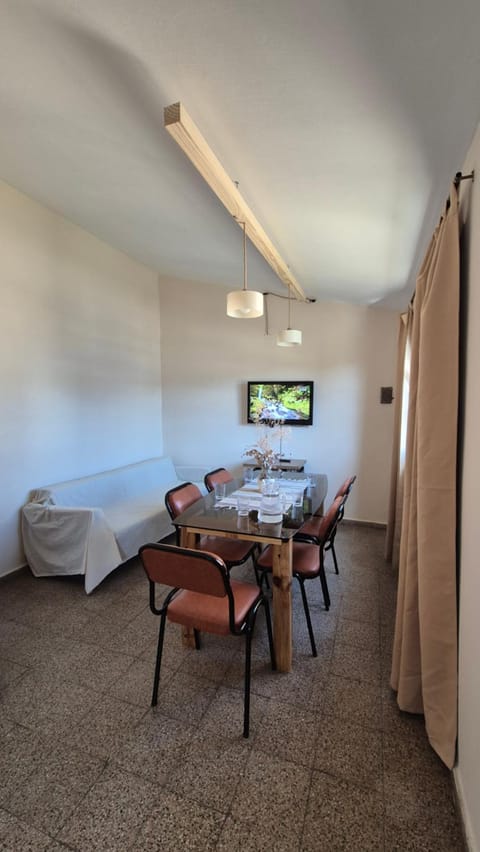 TV and multimedia, Dining area