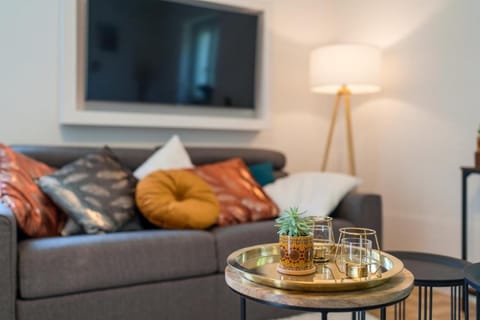 OG2 Rechts 3-Zimmer Wohnung mit Balkon 15min bis Salzburg Apartment in Berchtesgadener Land