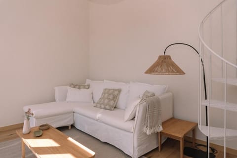 Elegancia luz y calidez - Apto 4 by CABANA Rentals Apartment in Vigo