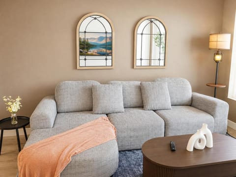 Living room, Decorative detail, Seating area, heating, air conditioner