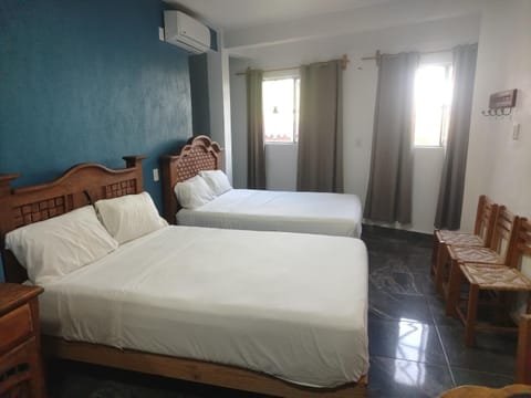 Casa Blanca Puerto Marqués 6 Apartment in Acapulco