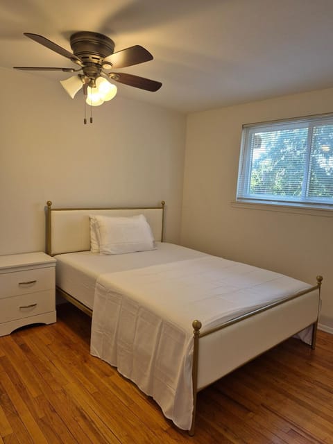 Luxurious family house Villa in Sterling Heights