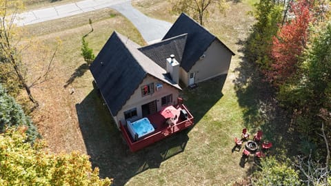 New! Crystal Dreams - Lovely Chalet at Crystal Mt House in Michigan