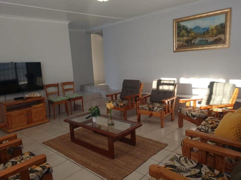 Kom ma nader Apartment in Western Cape