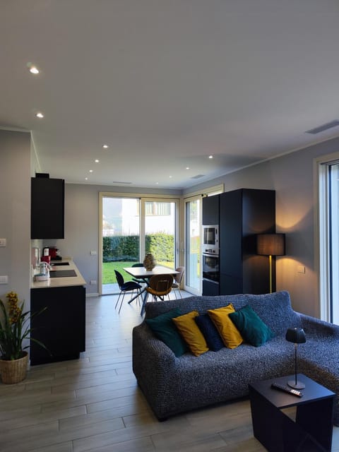 Iseo garden suite Apartment in Province of Brescia