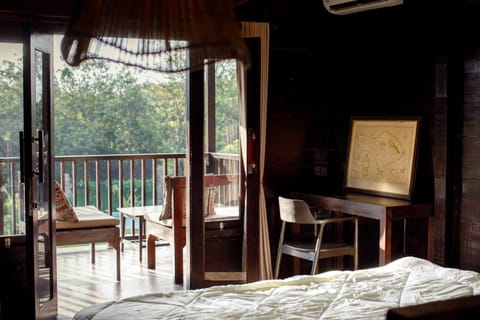 Alpha Wolf Lodge Hotel in Kediri