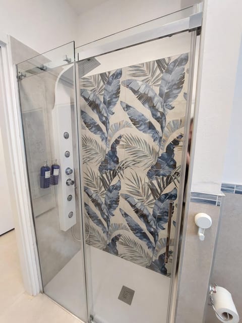 Blue Iris - Varese - Laghi Svizzera Apartment in Varese