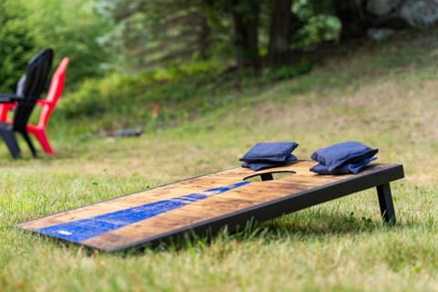 70 Private Acres-Sleeps 12-Fire Pit-Pet Friendly House in Eaton