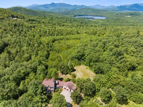 70 Private Acres-Sleeps 12-Fire Pit-Pet Friendly House in Eaton