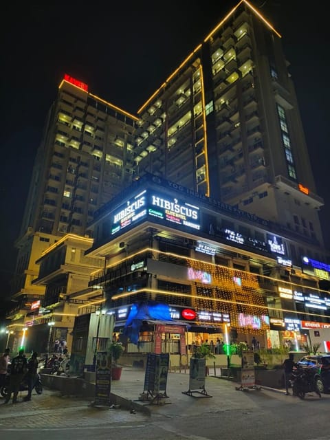 Property building, Night, City view, Location, Parking