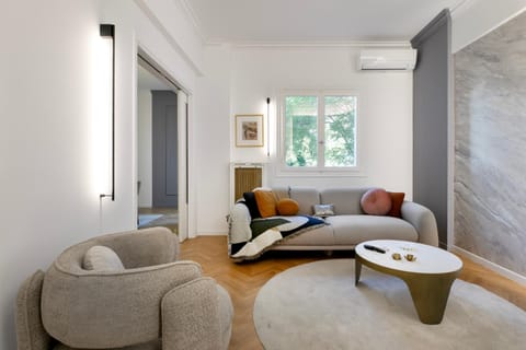 Living room, Seating area, air conditioner