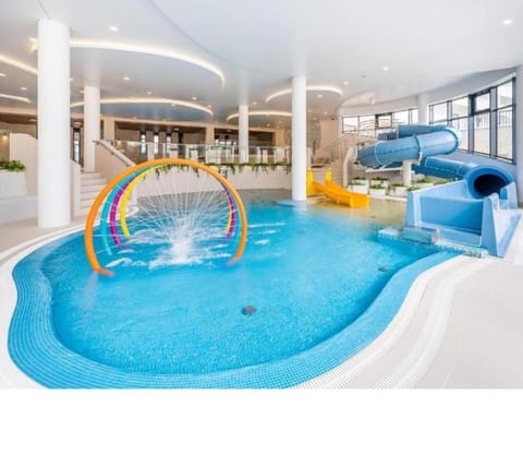 Spa and wellness centre/facilities, Aqua park, Swimming pool