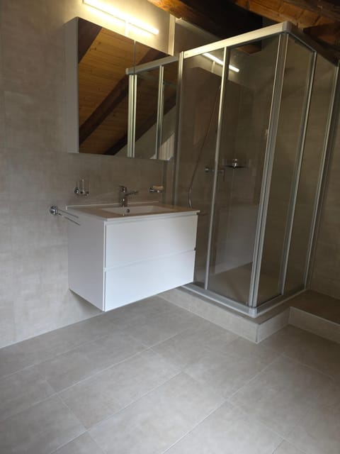 Petit studio centre ville Apartment in Montreux