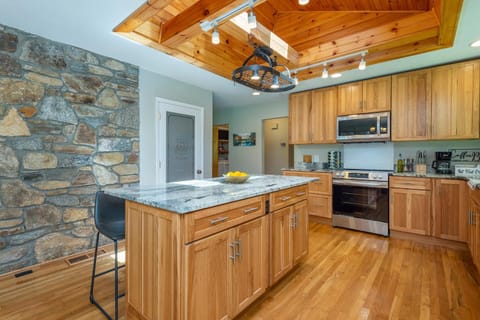 Lake Lure House in Lake Lure