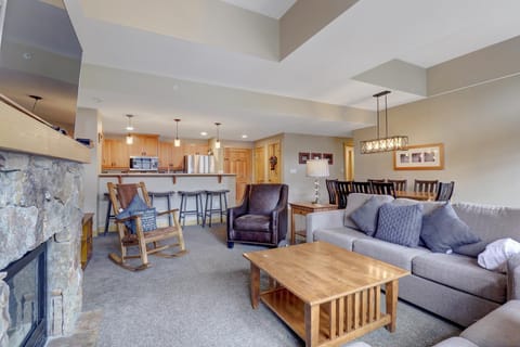 PP605 Passage Point condo Apartment in Copper Mountain