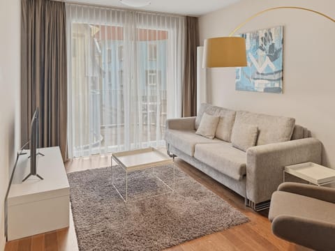 TV and multimedia, Balcony/Terrace, Living room, Photo of the whole room