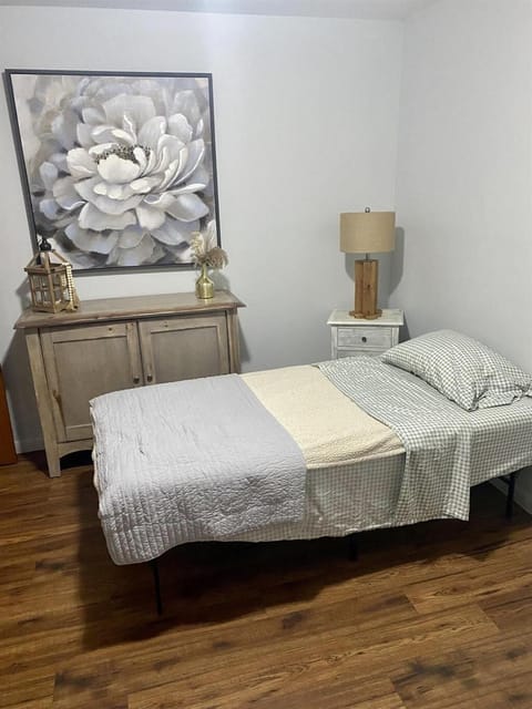 Golden Valley Retreat House in Michigan