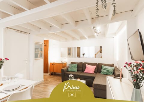 Bathroom, Living room
