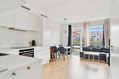 Modern Townhouse With Private Outdoor Area - 2BR 4 Beds House in Copenhagen