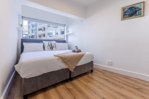 Bed, Neighbourhood, Natural landscape, Karaoke, Beach, Bedroom, Mountain view, wardrobe