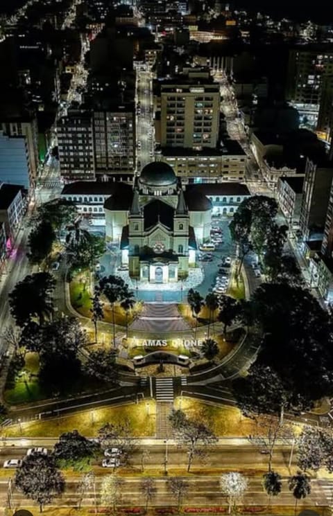Apto no Centro, 100m Pq Halfeld, Rua Santo Antônio Apartment in Juiz de Fora