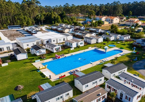 Bird's eye view, Summer, BBQ facilities, Swimming pool, sunbed, sunbed