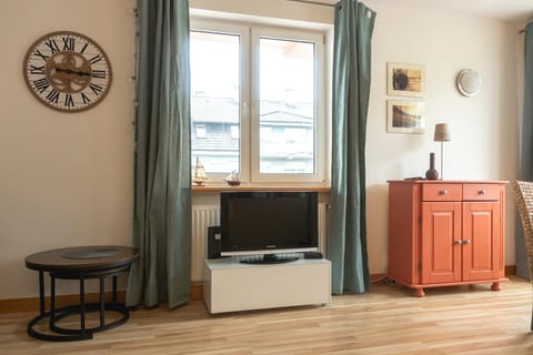 View (from property/room), View (from property/room), heating