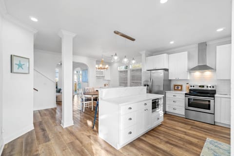 Lazy Palms- Private pool Pet friendly WIFI House in Mexico Beach