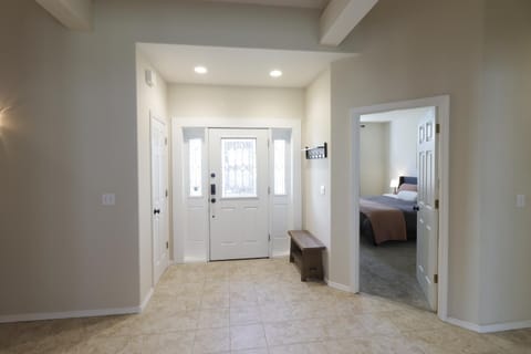 River House House in Three Rivers