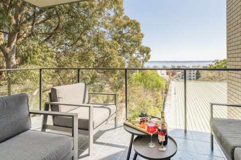 View (from property/room), Balcony/Terrace