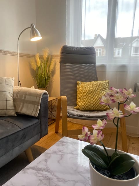 Modern apartment in Glasgow West End, free parking Apartment in Glasgow