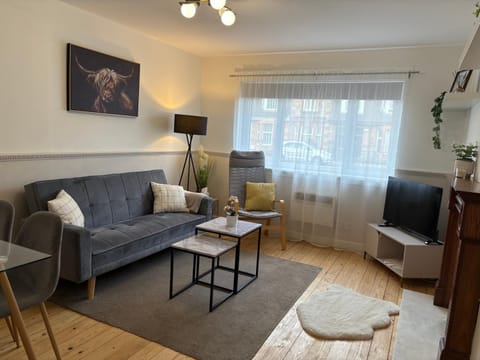 Modern apartment in Glasgow West End, free parking Apartment in Glasgow