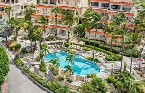 Property building, Day, Natural landscape, Garden, Pool view, Swimming pool, sunbed