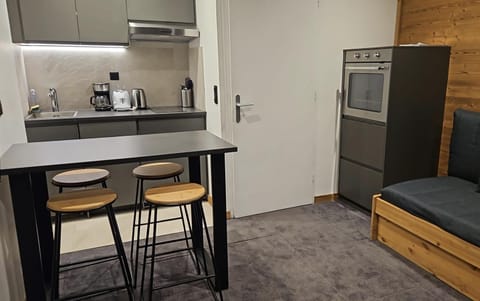 Lac Du Lou Cosy Apartment Val Thorens Apartment in Val Thorens