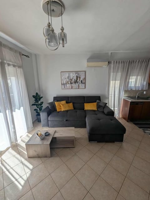 Byron suite Apartment in Kavala