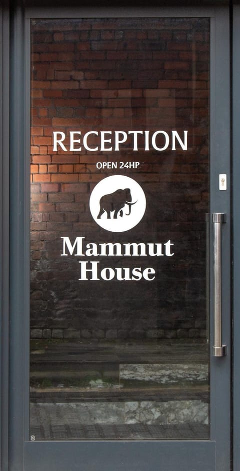 Mammut House Apartment in Liverpool