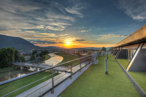 Decorative detail, City view, Mountain view, River view, Sunset, Internal: Not applicable to any particular room