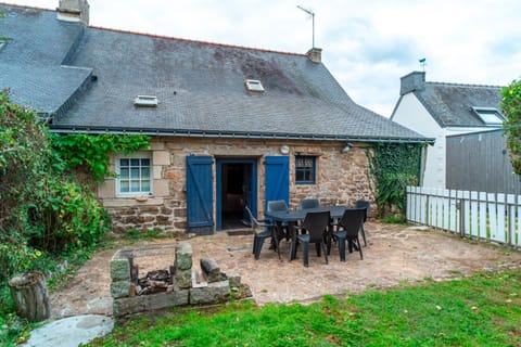 Property building, Garden view