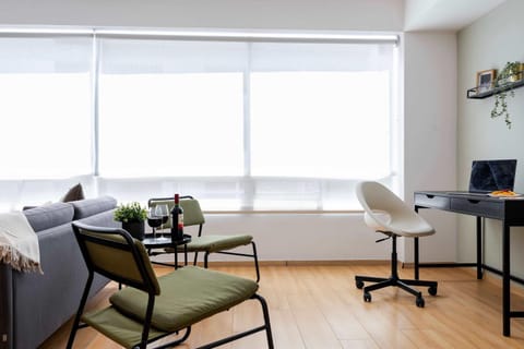 Capitalia Business Center Gym & Parking Apartment in Mexico City