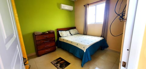 Bed, Bedroom, air conditioner