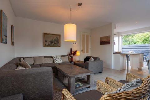 Hello Zeeland -Vakantiewoning Singel 51 House in Domburg