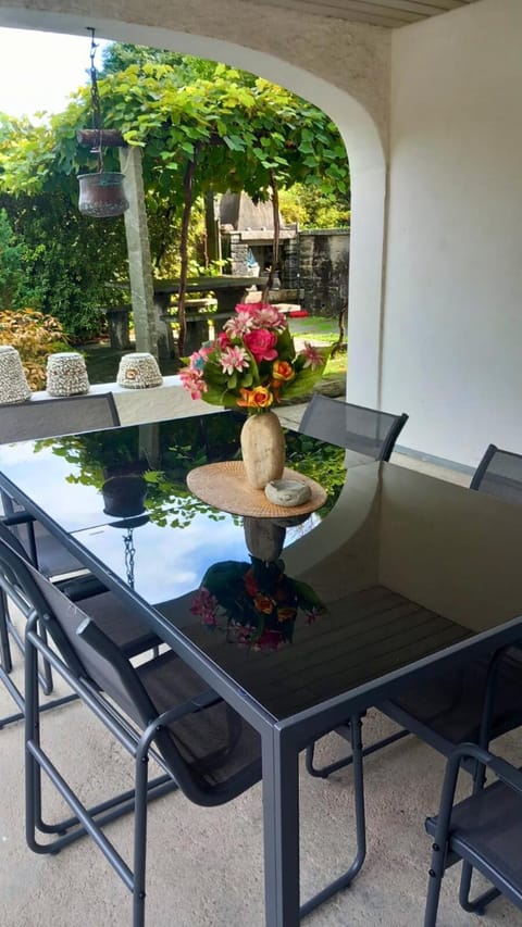 Patio, BBQ facilities, Garden, Garden view